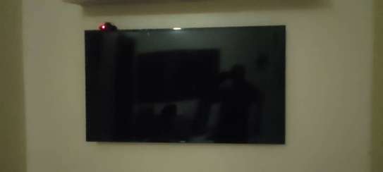 TELEVISEUR SMART TV SAMSUNG image 1