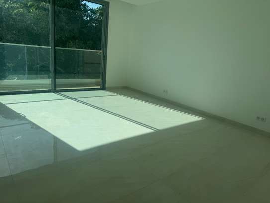 Appartement à louer sur la corniche fann résidence image 6