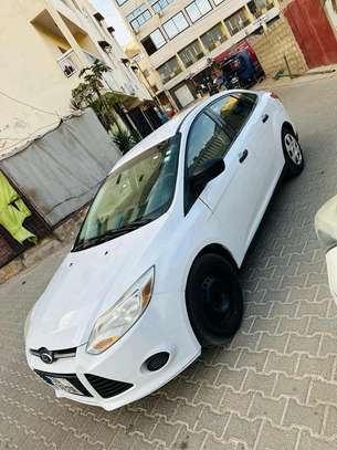 Ford Focus 2014 image 1
