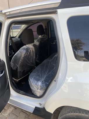 Renault Duster 2014 image 8