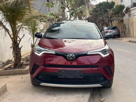 Toyota CHR image 1