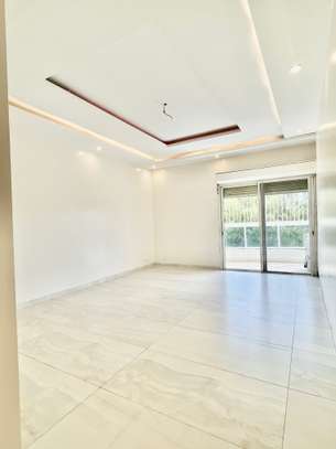 Appartement F4 à louer à Fann image 2