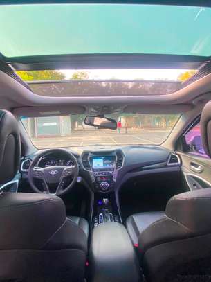 HYUNDAI SANTA FE 2018 image 8