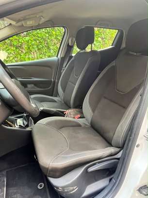 Renault clio 2018 image 9