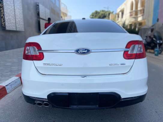 Ford taurus 2012 image 4