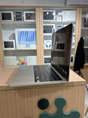 MacBook Air 2022 13 Pouces - M2 | 8GB RAM | 256 image 6