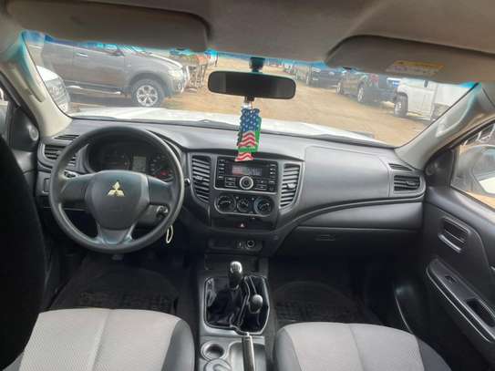 Location de voiture avec chauffeur image 4