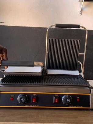 Machine tacos panini électrique image 2