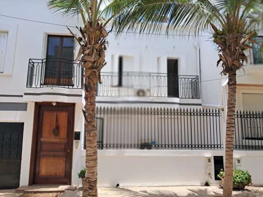 Maison familiale meublée à louer – Almadies image 15