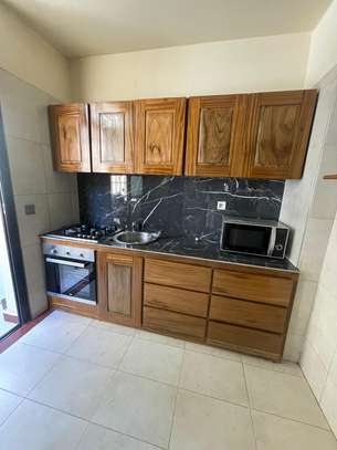 Appartement 2 chambres meublées à louer aux plateau image 3