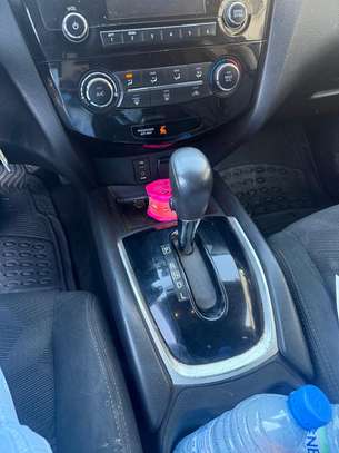 Nissan rogue AWD 7 places image 7