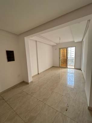 Appartement F4 à louer - Cité de l'émergence Autoroute image 2