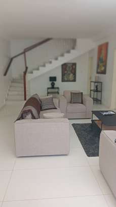 Magnifique villa meublée à louer aux Almadies image 13
