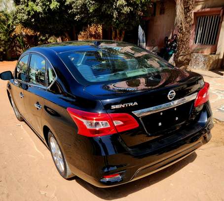Superbe nissan sentra image 6