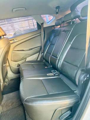 Hyundai tucson 2017 image 7