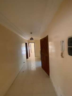 Un Appartement F3 à louer à Ngor Diarama image 3