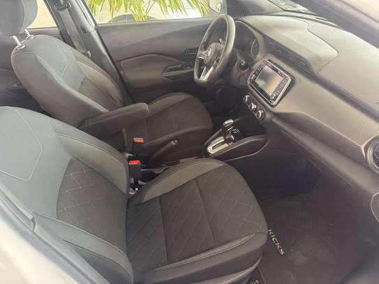 Nissan kicks 2019 image 7