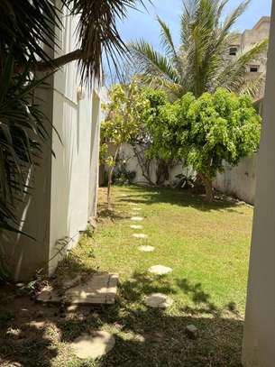 VILLA À LOUER AUX ALMADIES image 3