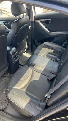 Hyundai Elantra image 5