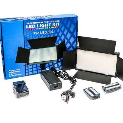 ECLAIRAGE PROFESSIONAL LED600 image 1
