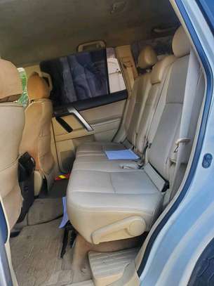 Toyota Prado Land Cruiser 7 places 2014 image 2