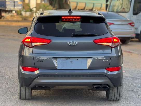 Hyundai Tucson Limited 1.6T 2016 image 8