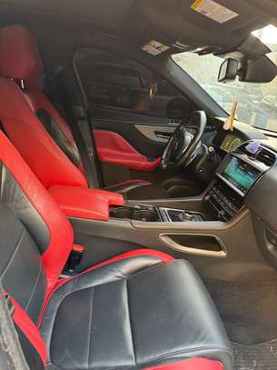 JaGuar f-pace s année 2017 image 9