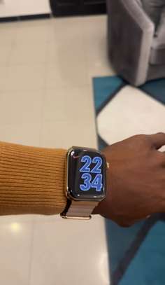 Apple Watch série 8 saphir cristal image 2