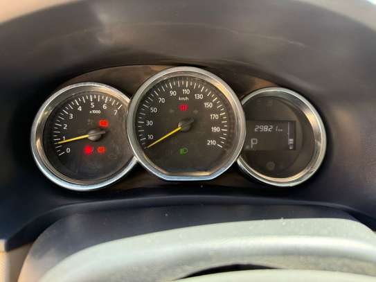 Renault symbol 2021 image 7