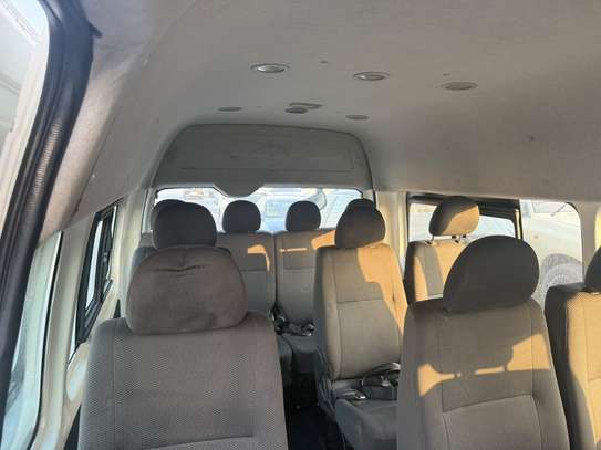 Toyota Hiace 2018 image 4