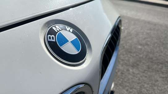 BMW série 3 M Package image 11