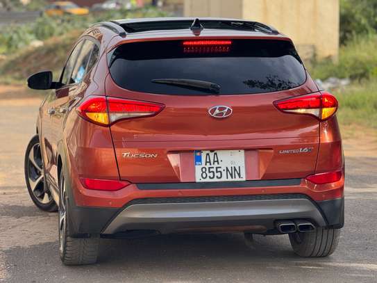 Hyundai Tucson limitéd image 8