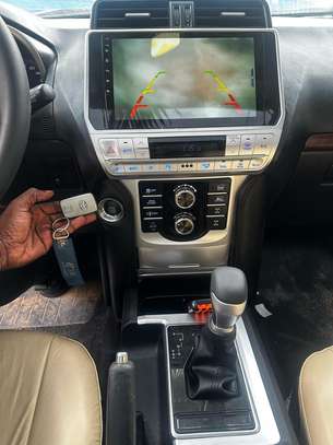 Toyota Prado VX image 4
