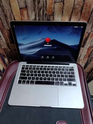 MacBook Pro 2015 image 2