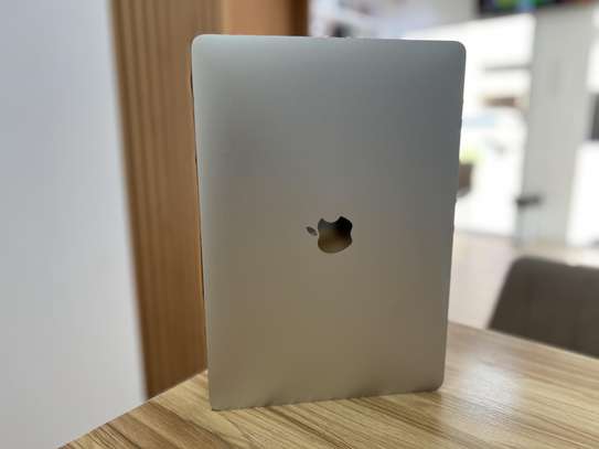 MacBook Pro 2020 TouchBar image 3