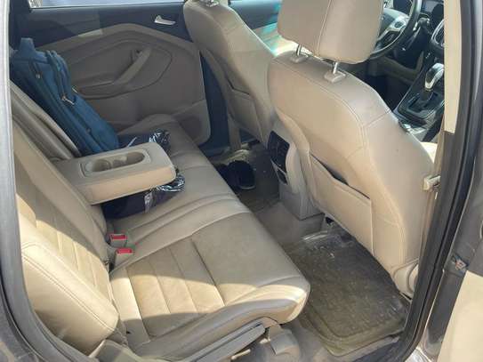 Escape titanium 4X4 Full Option image 6