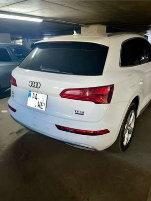 AUDI Q5 TFSI QUATTRO 2018 image 12