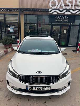 Kia k3 image 2