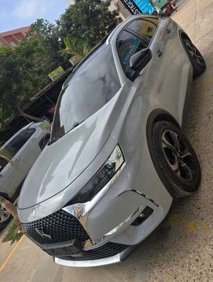Citroen DS7 2019 image 2