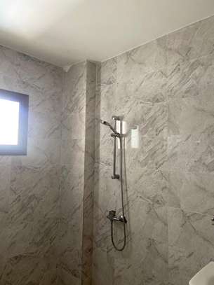 Appartement F4  à louer CITE KEUR GORGUI image 14