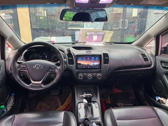 Kia k3 image 11