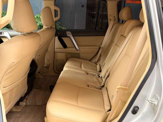 Toyota Parado _2018 image 10