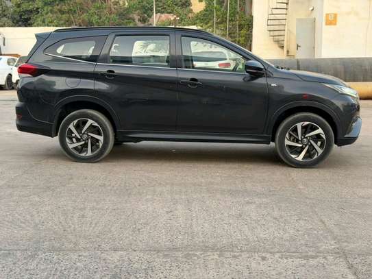 Toyota rush 2020 image 6