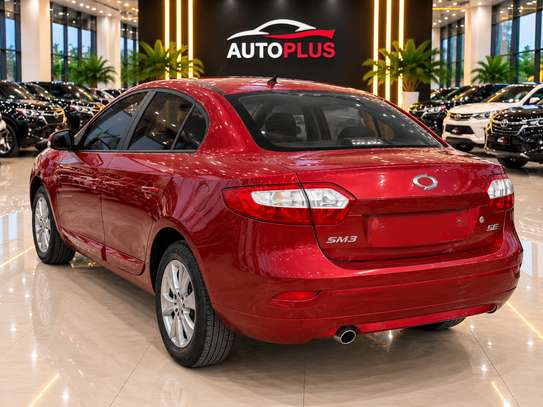 Renault sm3 2016 image 3