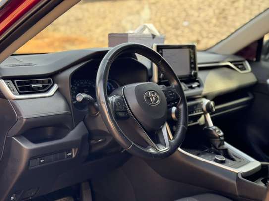 Toyota RAV4 2019 image 7