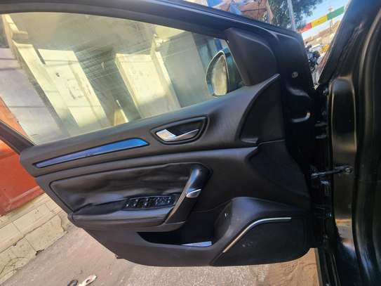 Renault Megane 2016 image 7