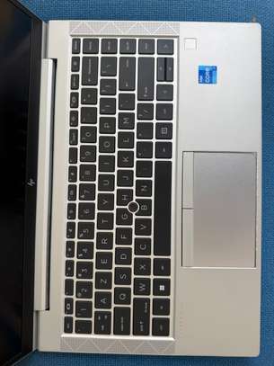 Hp elitebook 840 G8 i7 image 3