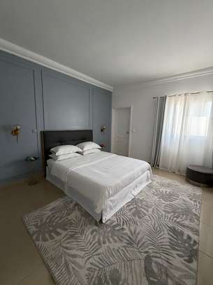 Appartement meublé au Virage image 5