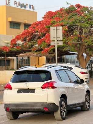 PEUGEOT 2008 2016 image 3