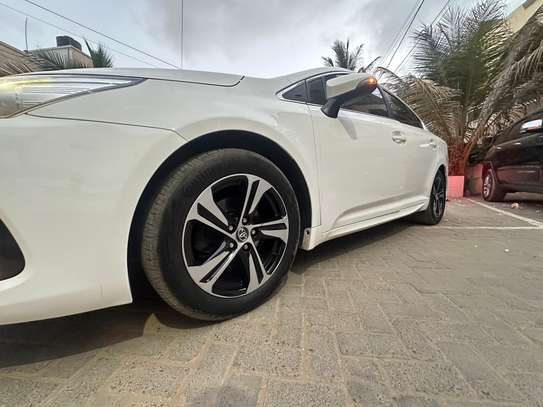 TOYOTA AVENSIS 2017 image 5
